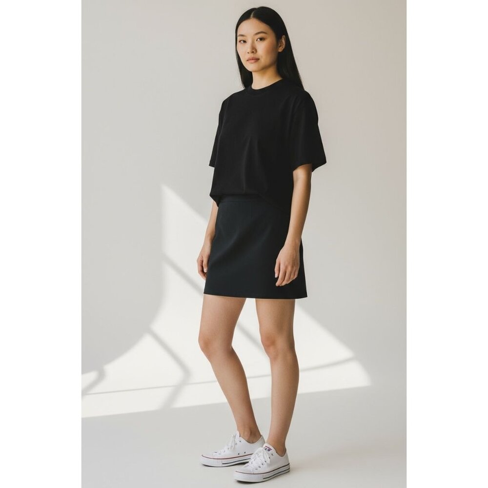 Express Black Mini Skirt Women’s Size 9/10 Stretch Front Slit Career Basic Chic